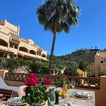 Santa Maria Village, Elviria, Марбелья Экстерьер фото